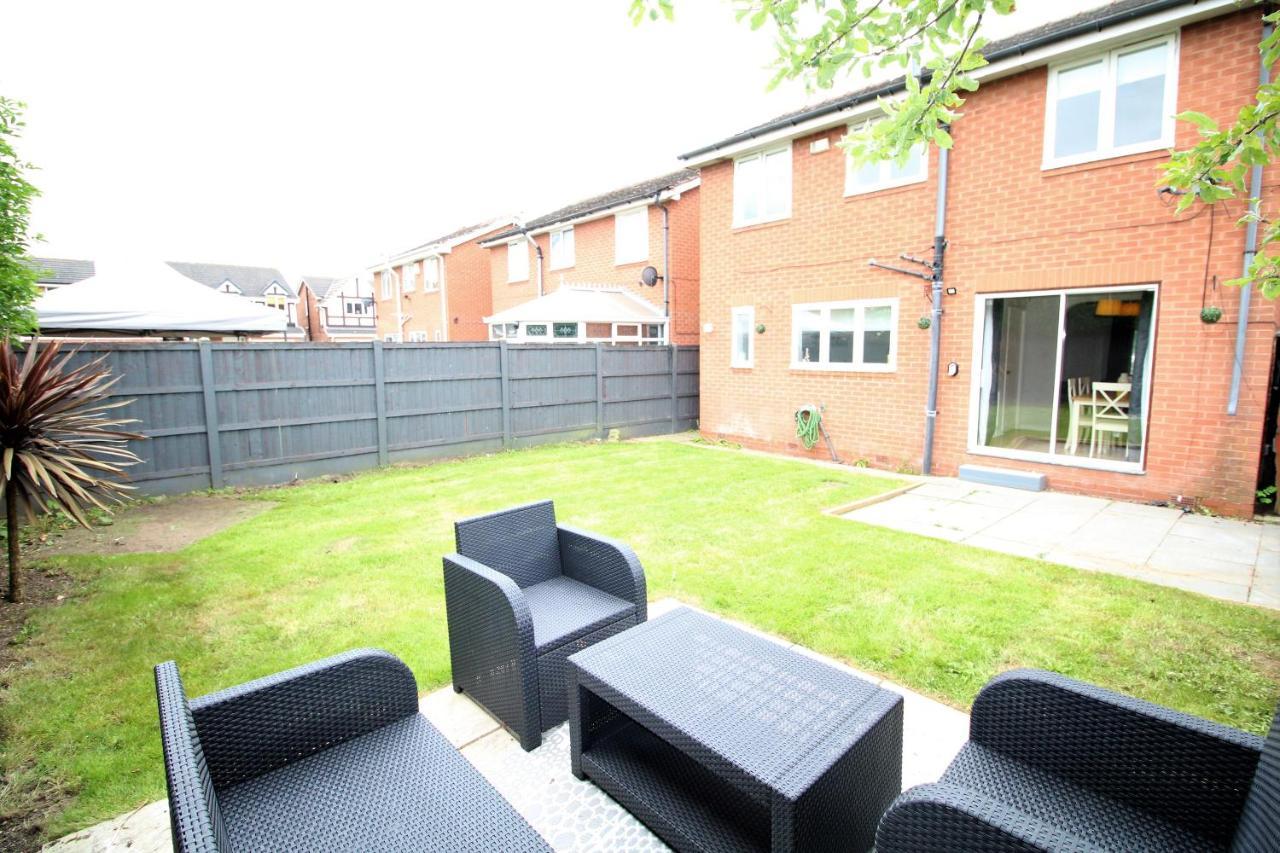 Doncaster - Warmsworth - Great Customer Feedback - 3 Bed Detached House - Private Garden & Parking Plus Garage - Quiet Cul De Sac Location - Dog Friendly - Fast Wifi - Close To Motorway Access Buitenkant foto